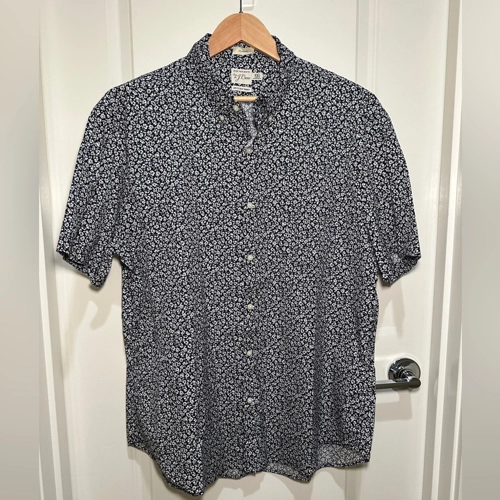 JCREW - Men’s Blue/White Floral Short Sleeve Button Down, Size 2XL